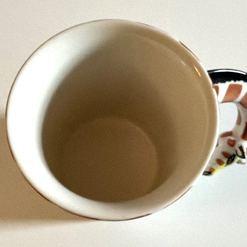 Pier One Giraffe Mug Hand Painted Stoneware‎ Cup 3D Design Unique Animal Lover